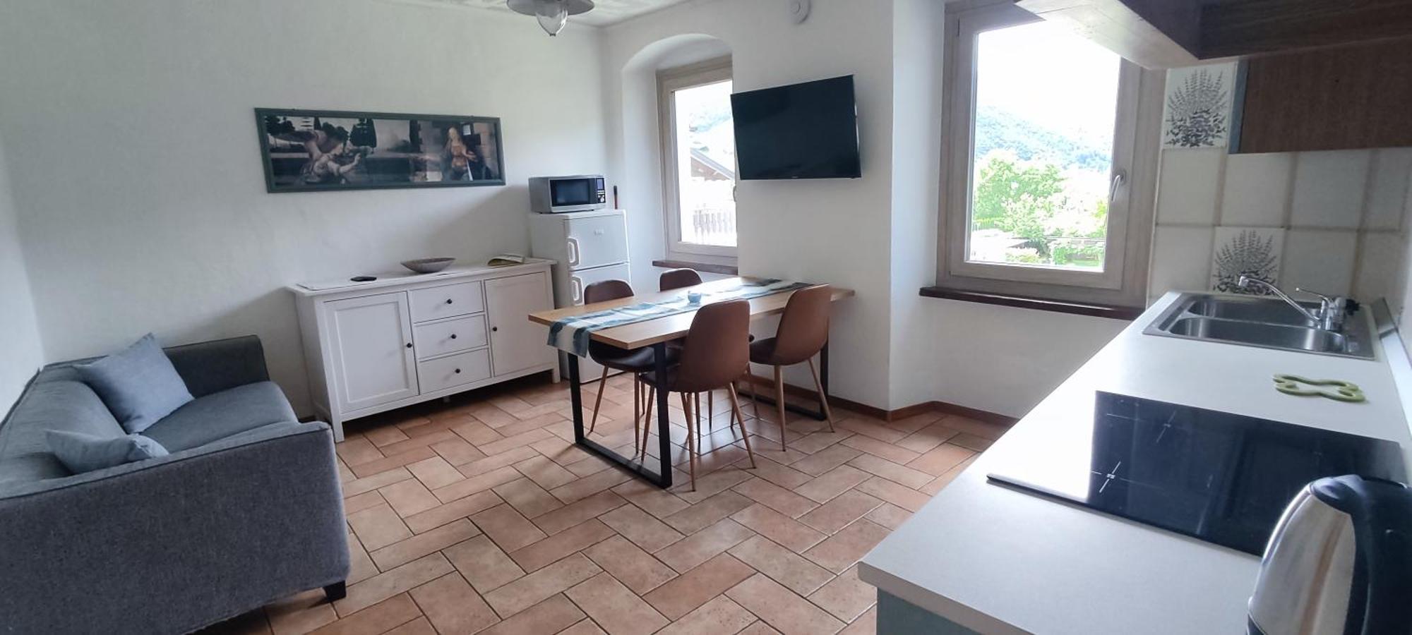 Ledro Lake Suite "Pur" Mezzolago Room photo